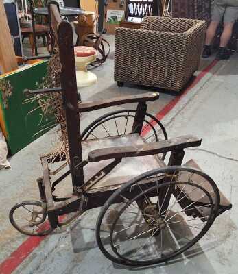 VINTAGE WHEELCHAIR