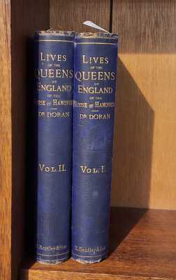 LIVES OF THE QUEENS OF ENGLAND