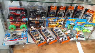 DIECAST CARS