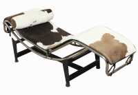CHAISE LOUNGE