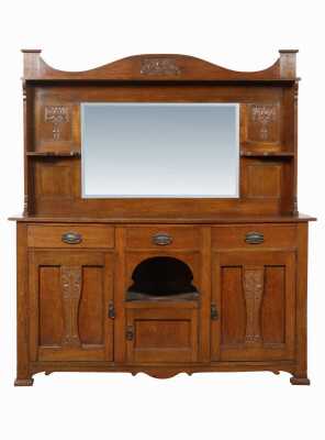 SIDEBOARD