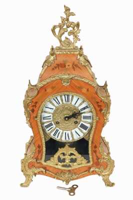 MANTEL CLOCK
