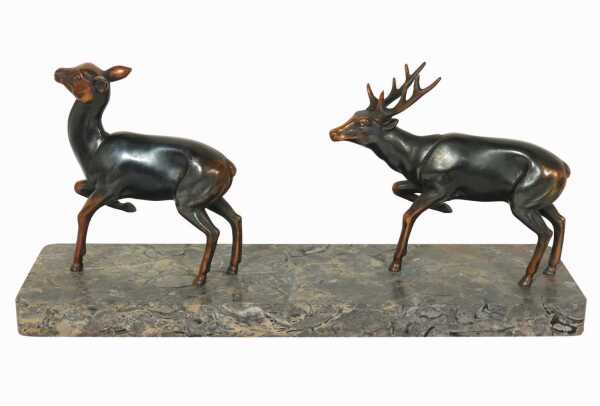 MANTEL ORNAMENT