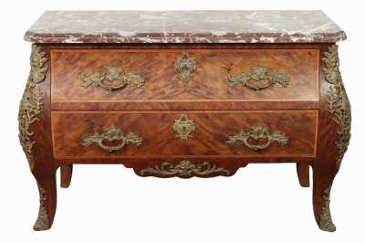 LARGE COMMODE