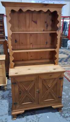 KITCHEN DRESSER