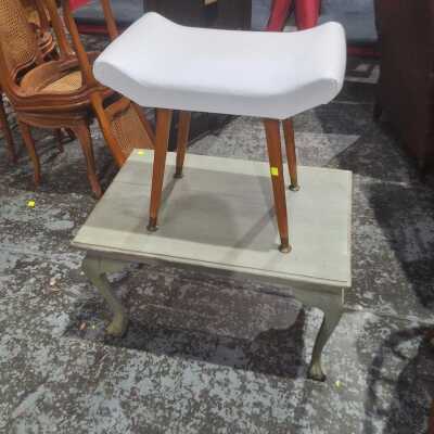 FURNITURE LOT