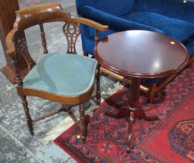 CHAIR AND WINE TABLE