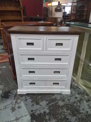 CHEST OF DRAWERS