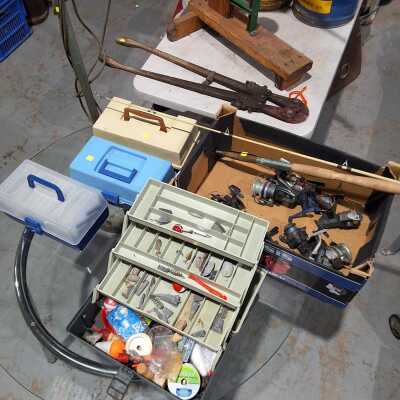 FISHING EQUIPMENT