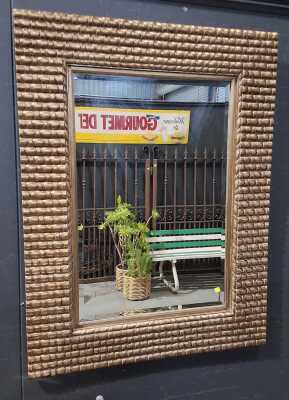 WALL MIRROR