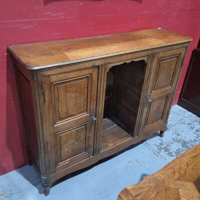 BOOKCASE