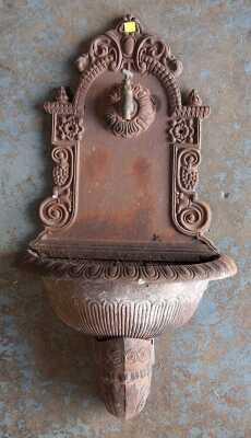 WATER FEATURE