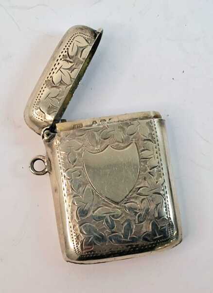 SILVER VESTA CASE