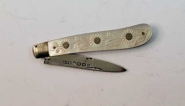 SILVER KNIFE
