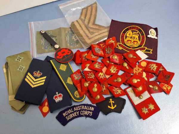 BADGES