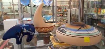 NATIVE AMERICAN POTTERY