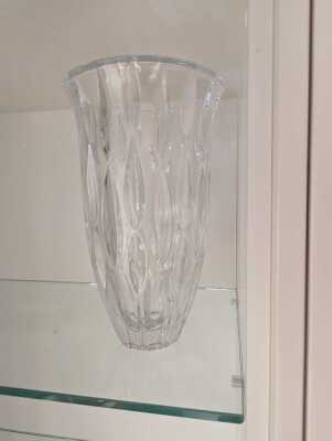 CRYSTAL VASE