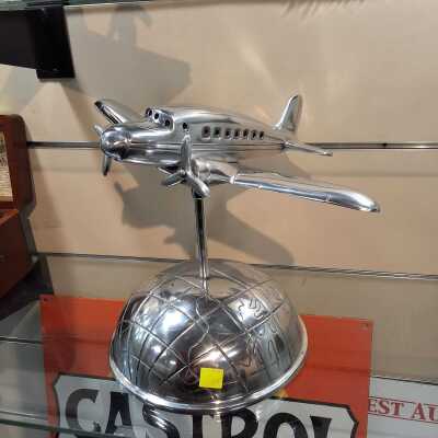 DESK STAND