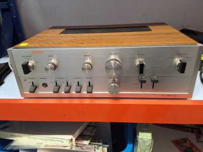 STEREO AMPLIFIER