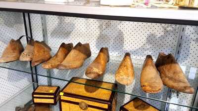 SHOE LASTS