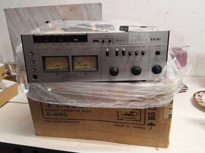TEAC STEREO CASSETTE DECK
