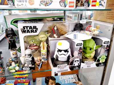 TOYS
