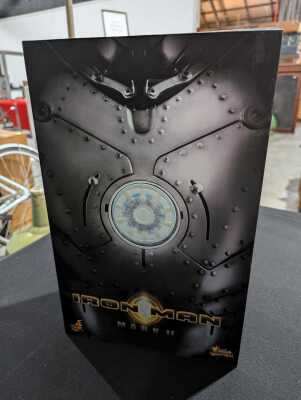 IRON MAN MODEL