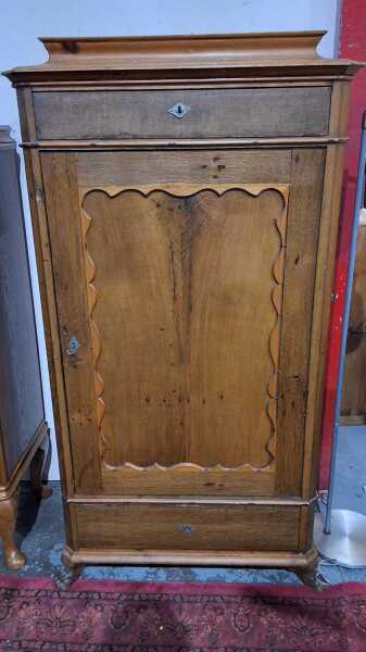 CUPBOARD