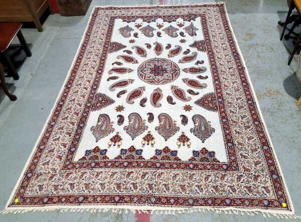ISFAHAN GHALAMKAR
