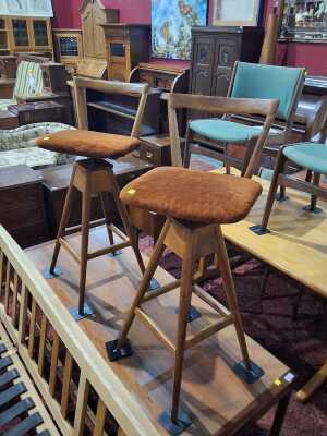 BAR STOOLS