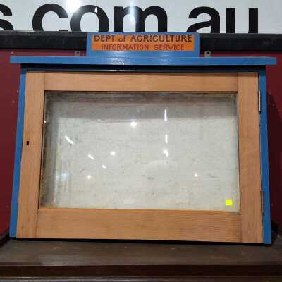 NOTICE BOARD CABINET