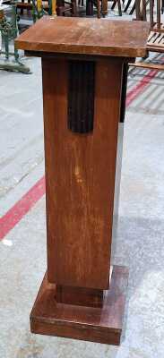 PEDESTAL
