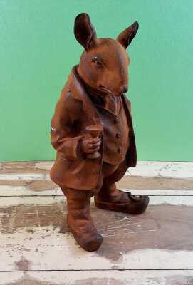 GARDEN ORNAMENT
