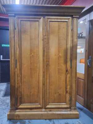 LINEN CUPBOARD