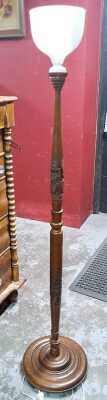 STANDARD LAMP
