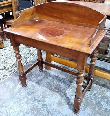 WASH STAND