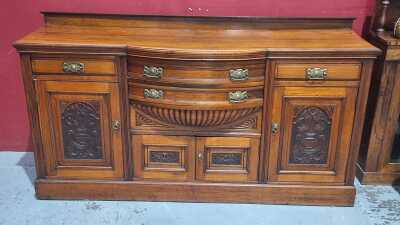 SIDEBOARD