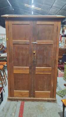 SCHOOL CUPBOARD