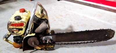 CHAINSAW