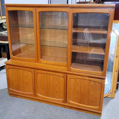 NOBLETT WALL UNIT