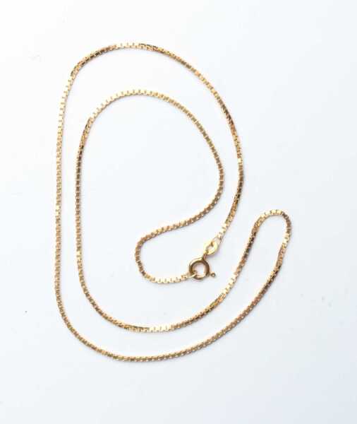 GOLD CHAIN