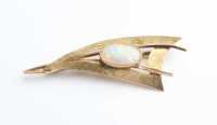 GOLD OPAL BROOCH