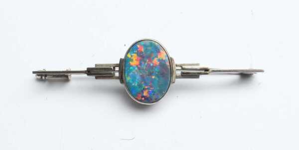 GOLD OPAL BROOCH