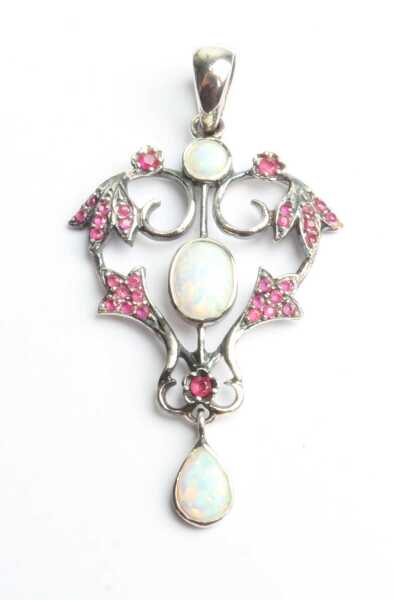 SILVER PENDANT