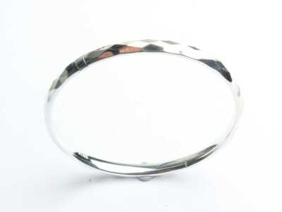 SILVER BANGLE