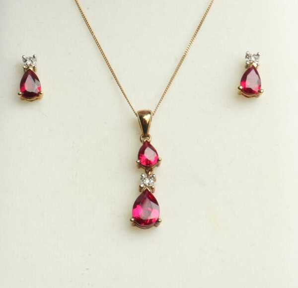 JEWELLERY SUITE