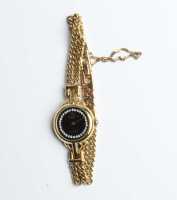 WRIST WATCH