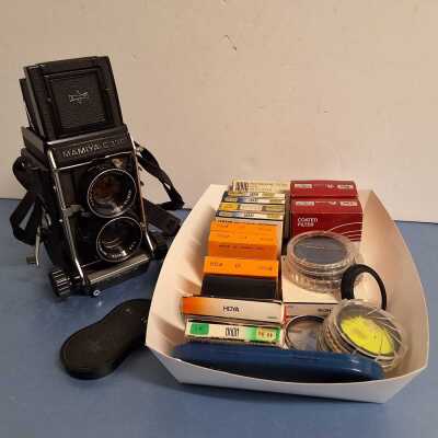MAMIYA CAMERA