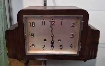 F.M.S MANTLE CLOCK
