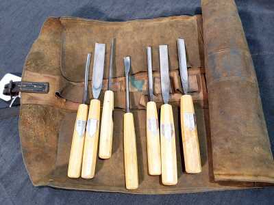CARVING CHISELS